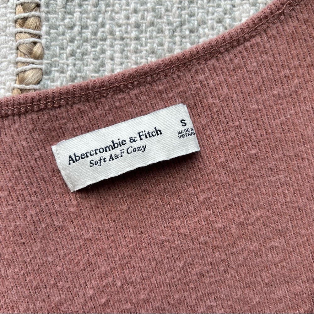Abercrombie & Fitch Soft A&F Mauve Long Balloon S… - image 5